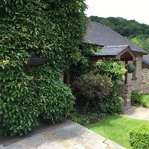 Ty Carreg Fach Staycation Apartment